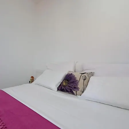 Marina S Pogledom, Apartamento *