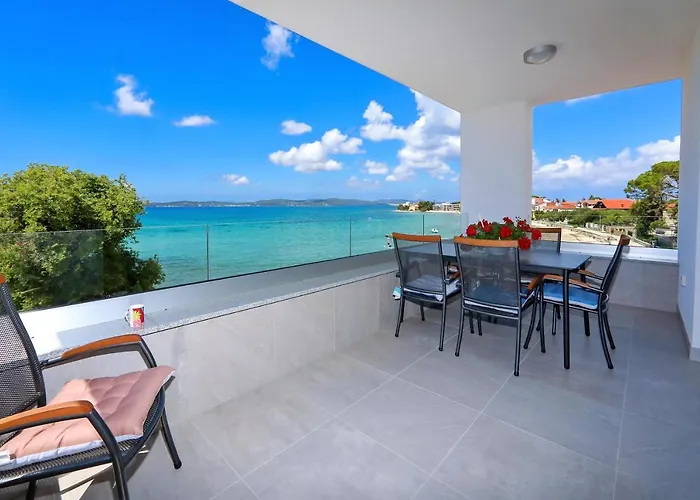 Marina S Pogledom, Appartement
