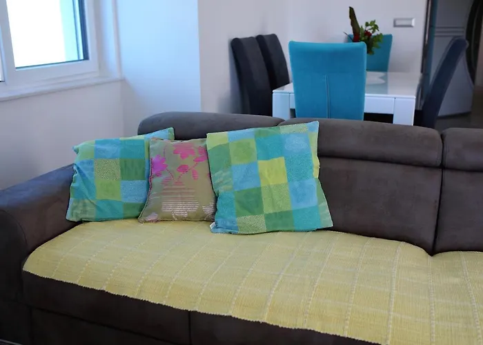 Appartement Marina S Pogledom, Sukošan