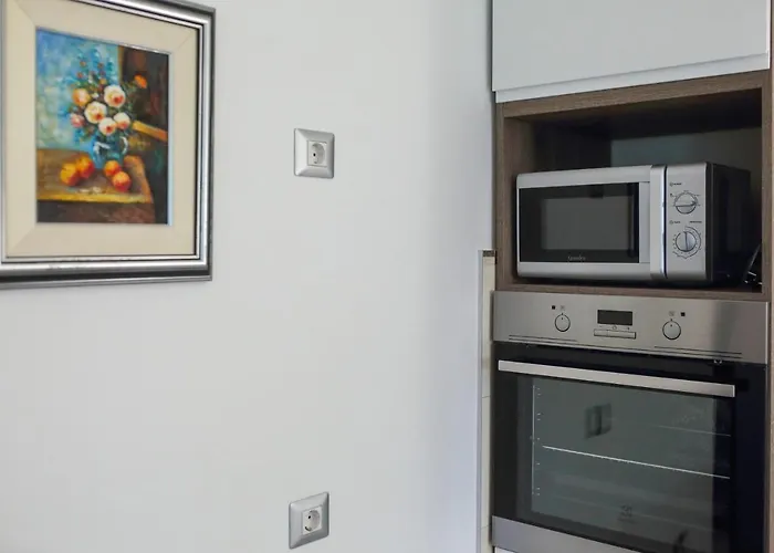 Marina S Pogledom, Appartement *