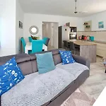 Apartamento Marina S Pogledom, Sukošan