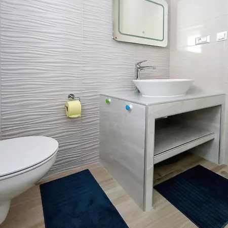 Apartment Marina S Pogledom,