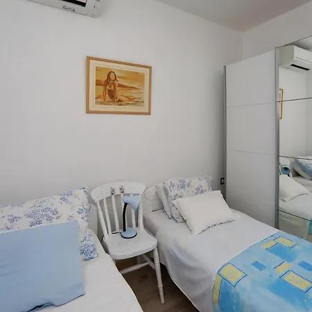Apartment Marina S Pogledom,