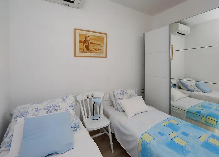 Apartamento Marina S Pogledom,