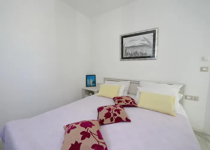Marina S Pogledom, Apartamento
